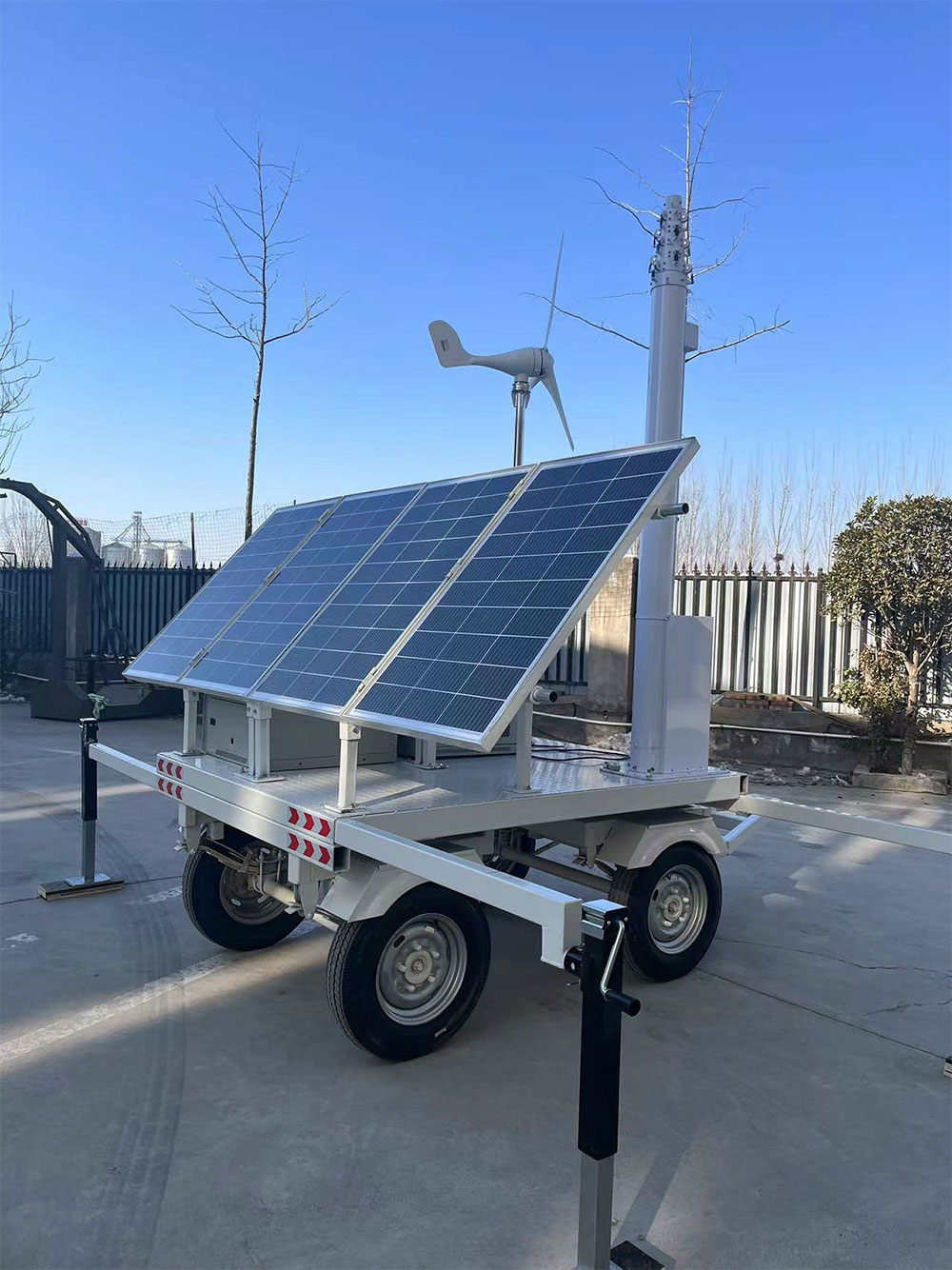 風光互補型升降桿